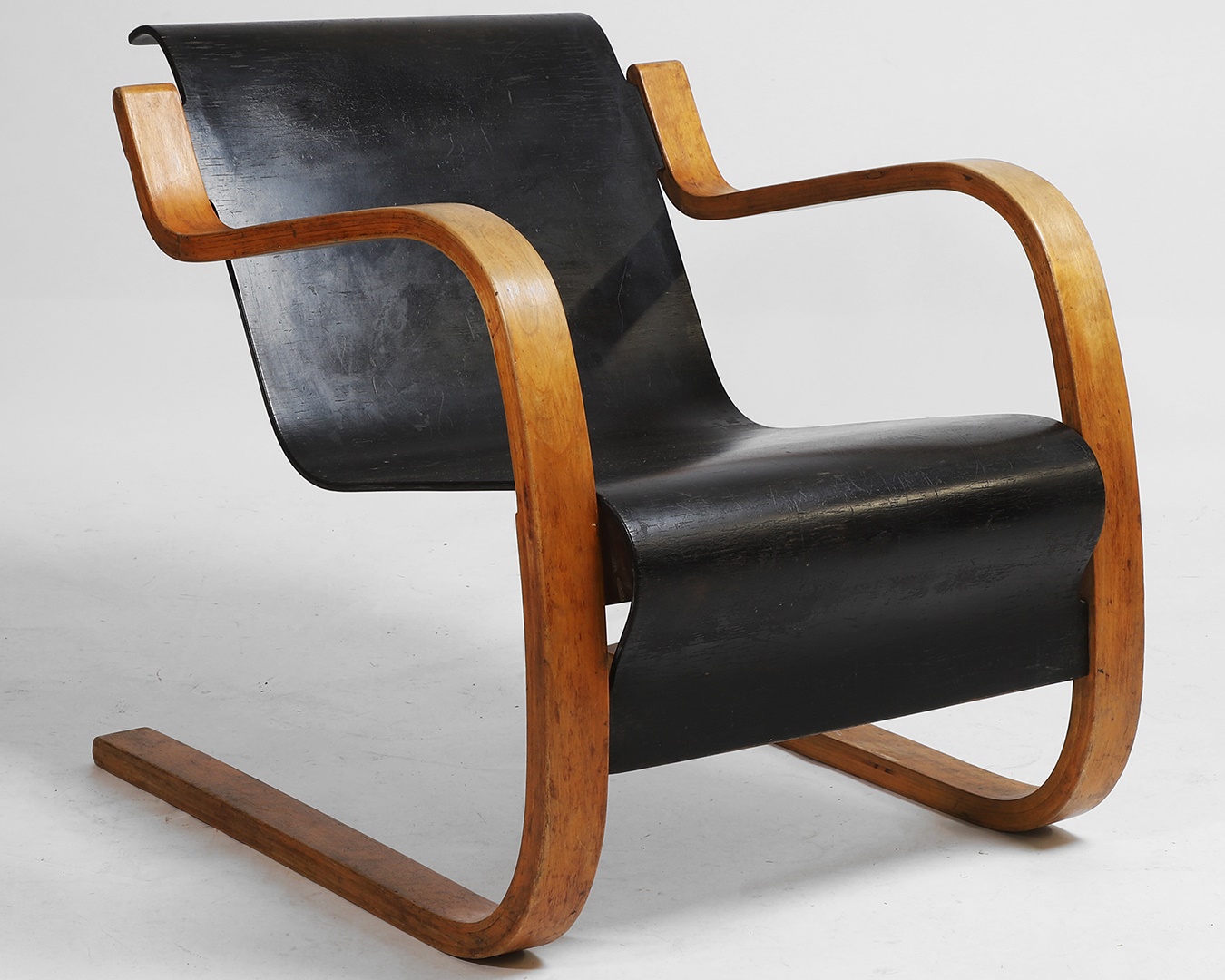 Alvar Aalto (Finnish, 1898-1976), a model '31' armchair (Sold for £5,200)